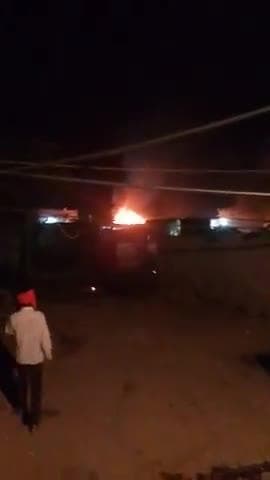 सहरोद गांव में दिपावली पर लगी मकान में आग 1 घंटे बाद फायर बर्गेट ने आग पर पाया काबू