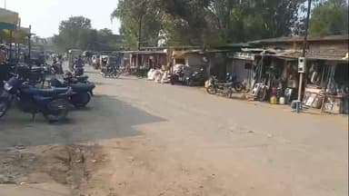 अमानगंज: नई बस स्टैंड पर धूल से परेशान लोग, बीमारियों का खतरा