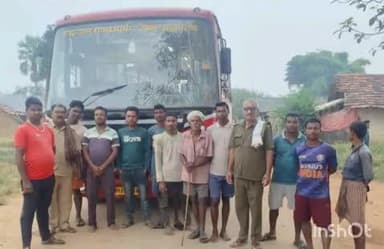 एटापल्ली: स्वातंत्र्याचा ७८ वर्षानंतर एटापल्ली ते मेंढरी प्रथमच सूरू झाली शासकीय बस सेवा