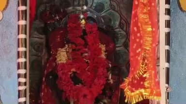 ଖରିଆର: ଖଡ଼ିଆଳ ସହରର ବୋଡ଼େନ ଛକ ଠାରେ ମାଆ ଦକ୍ଷିଣ କାଳୀଙ୍କ ପୂଜାଆରମ୍ଭ