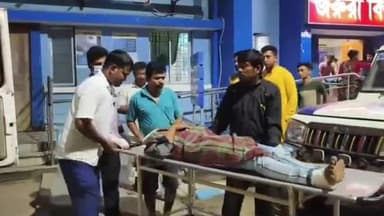 পাঁশকুড়া: ঘাটাল পাঁশকুড়া  রাজ্য সড়কে কিষাণ মান্ডির কাছে বাইক দুর্ঘটনায় মৃত ১ আহত ৩ উপস্থিত পাঁশকুড়া শহর তৃণমূল কংগ্রেসের সভাপতি