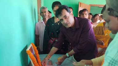 পলাশবাৰী: পলাশবাৰীত BJPৰ আত্মনিৰ্ভৰশীল ভাৰত সংকল্প অভিযান কৰ্মশালাত উপস্থিত থাকে দক্ষিণ কামৰূপ জিলা BJPৰ সভাপতি