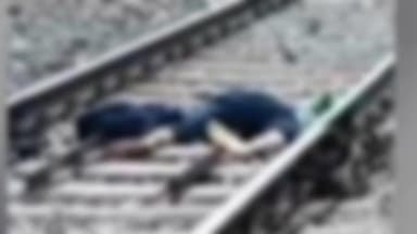 ময়না: দীঘা-মেছেদা রেললাইনের নন্দকুমারে ট্রেনের ধাক্কা মৃত্যু ফতেপুরের এক ব্যক্তির,মৃতদেহের ময়নাতদন্ত হলো তমলুক হসপিটালে
