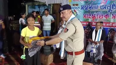মাথাভাঙা ১: মাথাভাঙ্গা থানা সীমানা সংলগ্ন কালী পুজো কমিটির পক্ষ থেকে সম্বর্ধনা সভা মাথাভাঙ্গা মেলার মাঠে