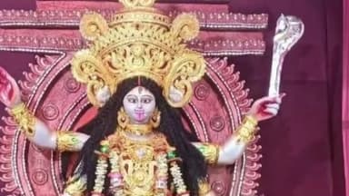দেশপ্রাণ: বিবেকপল্লির ক্লাব অর্পণ আয়োজিত কালী মাতার পূজার্চনায় আজ মাতৃপ্রতিমা দর্শন করেন কাঁথির সাংসদ সৌমেন্দু অধিকারী