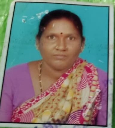 పాపన్నపేట్: గ ఇంట్లో భర్తతో గోడువపడి ఏడుపాయల మంజీరా నదిలో దూకి మహిళ ఆత్మహత్య :
పాపన్నపేట ఎస్ఐ శ్రీనివాస్ గౌడ్