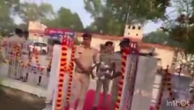 नवादा: नवादा के पुलिस लाइन में स्मृति दिवस कार्यक्रम का आयोजन किया गया, जवानों को दी गई श्रद्धांजलि