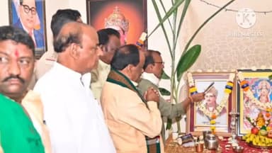 ನವಲಗುಂದ: ನವಲಗುಂದ ನಗರದ ಶಾಸಕರ ಜನಸಂಪರ್ಕ ಕಾರ್ಯಾಲಯದಲ್ಲಿ ದೀಪಾವಳಿ ನಿಮಿತ್ತ ವಿಶೇಷ ಪೂಜೆ