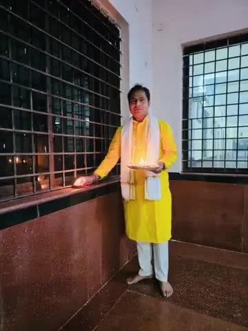 मुंगेली: मुंगेली पुलिस अधीक्षक भोजराम पटेल ने कार्यालय में दीपक लगाकर मनाई दिवाली