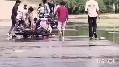 सिरोही: सिरोही के चोटिला रपट पर काई जमने से लगातार हो रहे हैं हादसे, कई बाइक सवार नीचे गिरकर घायल हो चुके हैं