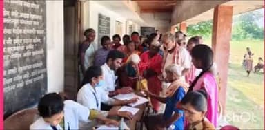 गडचिरोली: भगवंतराव हायस्कुल नरसिंहापल्ली येथे स्नेहादेवी संस्थेतर्फे दिवाळी निमित्त भव्यदिव्य मोफत आरोग्य शिबिर संपन्न