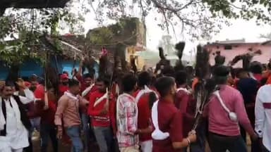 अजयगढ़: अजयगढ़ में मौनिया पारंपरिक दीवारी नृत्य में दिखी बुंदेलखंड की लोक संस्कृति