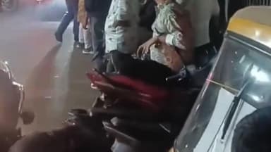 बीकानेर: दीपावली में बीकानेर की गलियों में चल रहा जुआ-सट्टा, उजाले में भी नहीं छुपा सटोरियों का खेल, रुपये से लगा रहे दाव