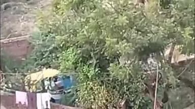 आबू रोड: आबूरोड के गिरवर पुरानी पंचायत के पास बाइक सवारों ने टेंपो में सवार आधा दर्जन लोगों पर किया प्राणघातक हमला