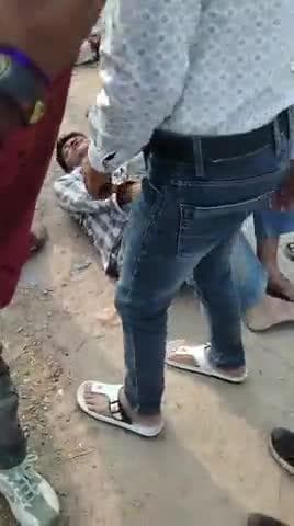 चंदेरिया के पास एक्सीडेंट बाइक और कर के बीच भारी एक्सीडेंट #vairalvideo@