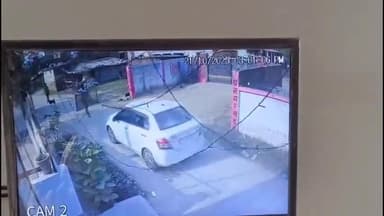 महसी: देवदत्तपुर में भाजपा जिला पंचायत सदस्य की गाड़ी रोककर किया गया जानलेवा हमला, CCTV में कैद हुई वारदात