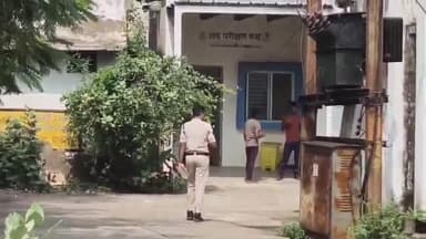 बीना: डेहरी रोड पर रेलवे ट्रैक पर मिला अज्ञात शव, शिनाख्त नहीं होने पर पुलिस ने कराया पोस्टमार्टम