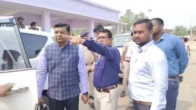 सिलाव: जिलाधिकारी और पुलिस अधीक्षक ने बड़गांव छठ घाट का किया निरीक्षण, दिए दिशा निर्देश