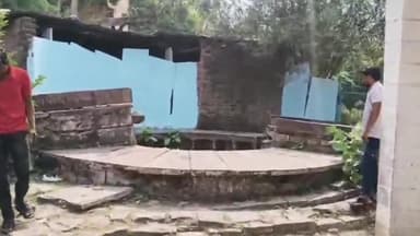 बीना: कानूनगो वार्ड में कुएं में गिरने से बैल की मौत, 2 घंटे की मशक्कत के बाद निकाला गया बाहर