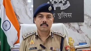 *थाना लिसाड़ी गेट क्षेत्र अंतर्गत कार चालक द्वारा दुपहिया वाहन को टक्कर मारने की घटना में आरोपी कार चालक की गिरफ्तारी के