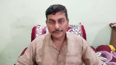 दंतेवाड़ा: धर्मपाल मिश्रा, संरक्षक गौ सेवा समिति किरंदुल ने गोवर्धन पूजा की सभी को हार्दिक बधाई और शुभकामनाएं दीं