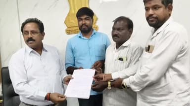 కుల్చారం: నిజాంపేట మండల కేంద్రంలో పనిచేస్తున్న జర్నలిస్టులకు ఇళ్ల స్థలాలు కేటాయించాలి :
జర్నలిస్టు సంఘం మండల అధ్యక్షులు చంద్రయ్య