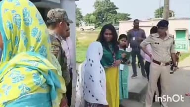 जमालपुर: जमालपुर विधानसभा क्षेत्र में चुनावी प्रेक्षिका कुमारी ने आधा दर्जन बूथों और डिस्पैच सेंटर का किया निरीक्षण