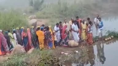 କଣ୍ଟାମାଳ: ଦିନବନ୍ଧୁପୁର ଆଶ୍ରମ ଠାରେ ଗିରିଗୋବର୍ଧନ ପୂଜା ଓ ନାମଯଜ୍ଞ ଉତ୍ସବ ଅନୁଷ୍ଠିତ