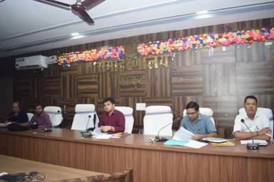 पाकुड़: उपायुक्त की अध्यक्षता में कृषि एवं संबद्ध विभागों की समीक्षात्मक बैठक आयोजित #pakur #jharkhand #kisaan #fasal