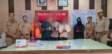 मऊ: गुमशुदा/खोए कुल 06 मोबाइल फोन, लगभग ₹160,000 की कीमत के, बरामद कर उनके स्वामी को किया गया सुपुर्द