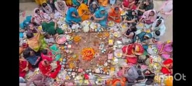 वाराणसी में धूमधाम से मनाया गया भैया दूज का कामहापर्व