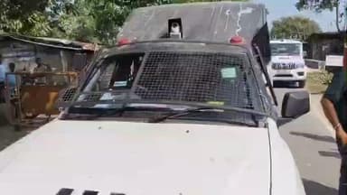 शिवहर: ऑब्जर्वर, डीएम और एसपी ने पुरनहिया बॉर्डर क्षेत्र में कई वाहनों की जांच की