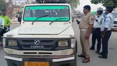 सकलडीहा: चंदौली में यातायात नियमों के उल्लंघन पर चंदौली पुलिस ने की बड़ी कार्रवाई, 207 वाहनों का कटा चालान