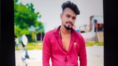 चंदौली: नवीन मंडी के पास पिकअप बस में घुसी, चालक की इलाज के दौरान हुई मौत, परिजनों में मचा कोहराम