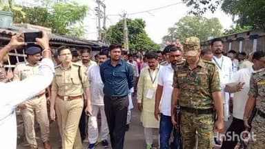 बरियारपुर: काली विसर्जन शोभा यात्रा में डीएम, एसपी समेत अन्य आला अधिकारी पहुंचे