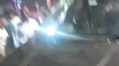 चंदौसी: चंदौसी के बदायूं चुंगी पर तेज रफ्तार कार खंभे से टकराई, बाल-बाल बचा कार चालक, कार हुई क्षतिग्रस्त