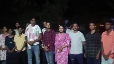 কদম: অসম চাহ জনজাতি ছাত্ৰ সন্থাৰ কেন্দ্ৰীয় প্ৰচাৰ সম্পাদক পদত জয়ী হোৱা বাবুল পাইকক ছিয়াজুলীত সম্বৰ্ধনা বিভিন্ন জনৰ