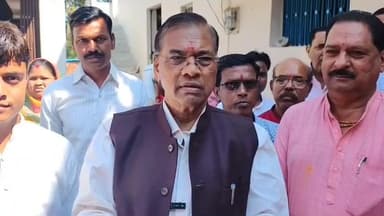 बिछिया: गोवर्धन पूजा पर मंडला सांसद ने कांग्रेस पर साधा निशाना, कहा- घर में गाय पूजेंगे, बाहर राजनीति?