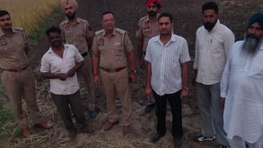 ਸਰਦੂਲਗੜ੍ਹ: ਹਲਕਾ ਸਰਦੂਲਗੜ੍ਹ ਦੇ ਪਿੰਡ ਆਲੂਪੁਰ ਵਿਖੇ ਪਰਾਲੀ ਸਾੜਨ ਵਾਲੇ ਕਿਸਾਨ ਨੂੰ 5000 ਕੀਤਾ ਜੁਰਮਾਨਾ ਐਸਡੀਐਮ ਸਰਦੂਲਗੜ੍ਹ