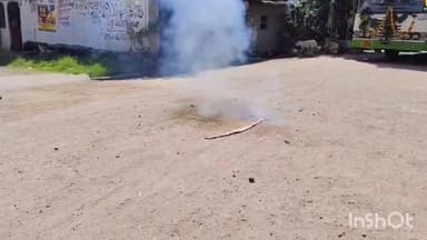 వీణవంక: బేతిగల్ గ్రామ ప్రజల చిరకాల సమస్య పరిష్కారం.. టపాసులు కాల్చటూ స్వీట్లు పంపిణీ చేసిన గ్రామస్థులు