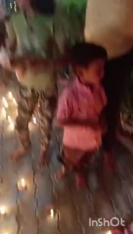 बबेरू: मुसीवा बजरंग बली प्रदीप मिश्रा मंडल अध्यक्ष कमासिन भाजपा ने 5100सौ दिपक जलाकर गांव की उज्वल भविष्य की कामना की