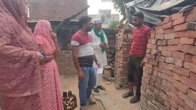 कम से कम जिनके पति नहीं है उन्हें तो कॉलोनी दे भाजपा सरकार गांव-गांव में दल्ले बैठे हैं जो गरीबों की कालोनियांकटवा देते