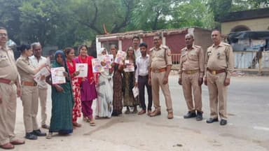 महोबा: भटीपुरा मोहल्ला में मिशन शक्ति अभियान 5.0 के तहत महिलाओं और बालिकाओं के लिए विशेष जागरूकता कार्यक्रम का आयोजन