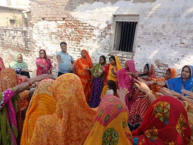 प्रेस विज्ञप्ति 
जिला जनसंपर्क कार्यालय, शिवहर 
दिनांक 22.10.2025
जीविका दीदियों ने मतदान के लिए लगाया चौपाल, निकाली प्...