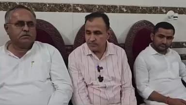 बाड़मेर: सांसद उम्मेदाराम बेनीवाल ने प्रेस वार्ता में खेल महोत्सव को लेकर हो रहे विवाद पर अपनी बात रखी