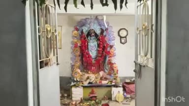 শালতোড়া: কেঁচকা গ্রামে কালী পুজো উপলক্ষে সাংস্কৃতিক অনুষ্ঠানের ফিতে কেটে শুভ উদ্বোধন করলেন শালতোড়া ব্লক তৃণমূলের সভাপতি