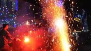 जळगाव जामोद: फटाके फोडण्याच्या वादातून जळगाव जामोद शहरात युवकाची हत्या, पोलिसांनी केली तिघांना अटक