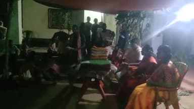 चाईबासा: बुधवार को गांव पता गुईरा में कोनुवा बाला को कसोम "बा" से समनित करते आदिवासी रीति रिवाज के अनुसार सम्पन्न हुआ।