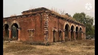 ललितपुर: बिरधा में धन के लालच में 124 वर्ष पुरानी बिल्डिंग को जिपं द्वारा ध्वस्त कराने का आरोप, लोगों ने की कार्यवाही की मांग