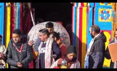 रुद्रप्रयाग: शीतकाल के लिए बंद हुए बाबा केदार के कपाट, आज बाबा केदार की डोली यात्रा पहुंचेगी रामपुर